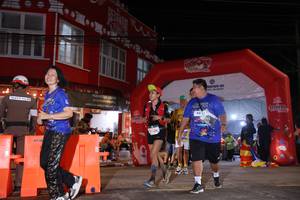 BIB: 134
                            <button type="button" onclick="openModal(26263079)" class="btn btn-primary btn-sm float-right btn-popup" data-toggle="modal" data-target=".modal-high-quality">
                        <i class="fas fa-shopping-cart"></i> Add to Cart
                    </button>
                                            <button type="button" onclick="isThisMe(26263079, true)" class="btn btn-success btn-sm float-right btn-popup btn-isme hidden" data-toggle="tooltip" data-placement="bottom" title="นี่คือรูปของคุณใช่ไหม คลิกที่นี่เพื่อเอาเข้าอัลบั้ม">
                        <i class="fas fa-plus"></i> Add to album
                    </button>
                    <button type="button" onclick="isThisMe(26263079, false)" class="btn btn-warning btn-sm float-right btn-popup btn-isnotme hidden">
                        <i class="fas fa-ban"></i> Remove from album
                    </button>